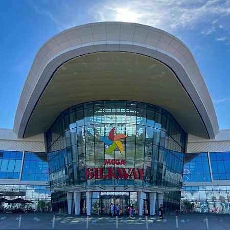 Уютная Квартира На Expo-Smart Замок Daire Astana Dış mekan fotoğraf