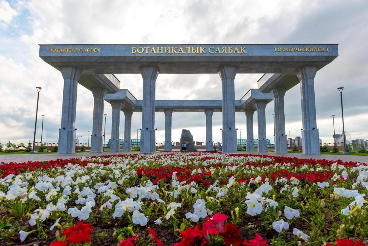 Уютная Квартира На Expo-Smart Замок Daire Astana Dış mekan fotoğraf